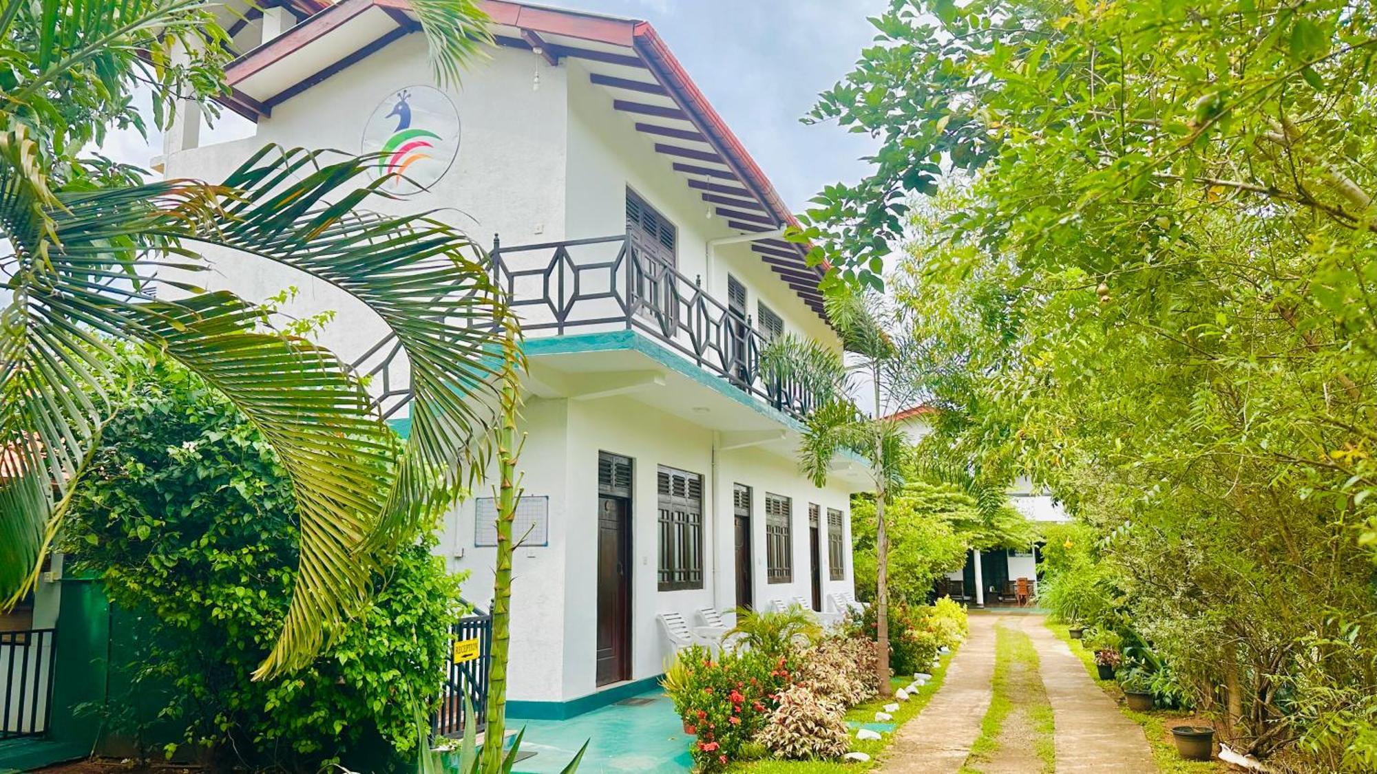 New Peacock Resort Dambulla Exterior foto